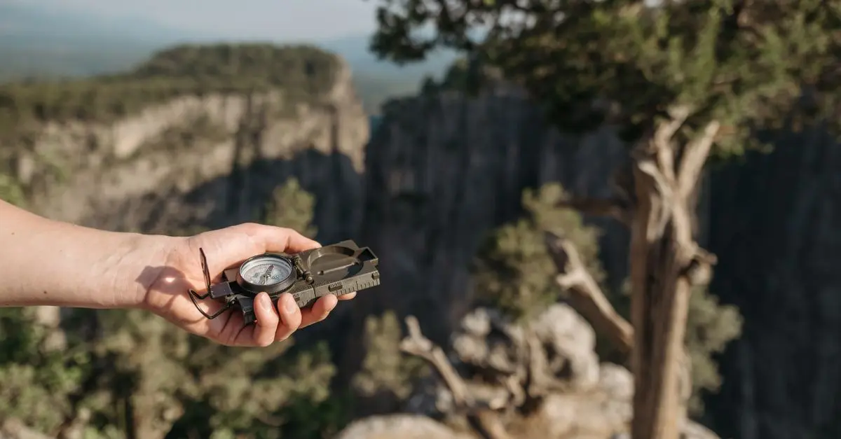 Les différentes techniques de navigation en pleine nature