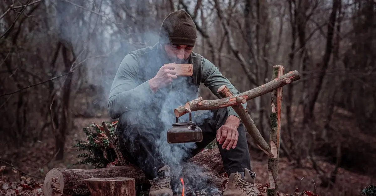 Les 10 meilleures techniques de survie lors d'expéditions en nature